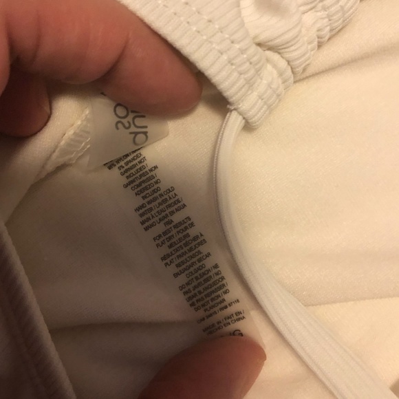 Quinsoul off white cream ribbed one piece swimsuit NWT - Picture 10 of 11